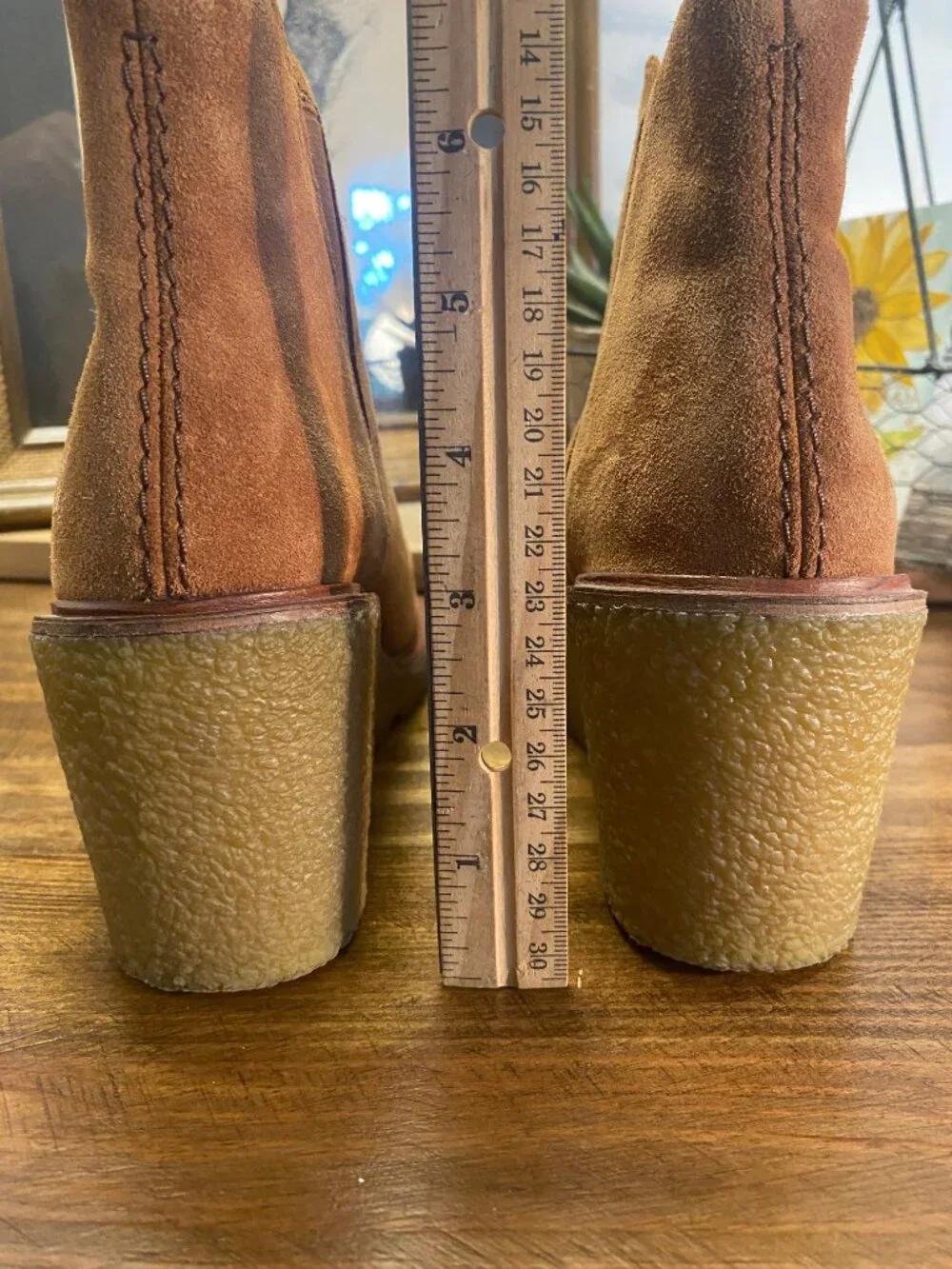 CLARKS Clarkford Top Chelsea Boot - Suede Leather Wedge Ankle Boots - Size 6.5